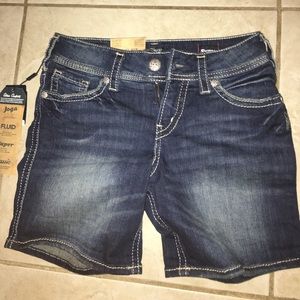 sliver jeans suki mid rise dark wash jean shorts